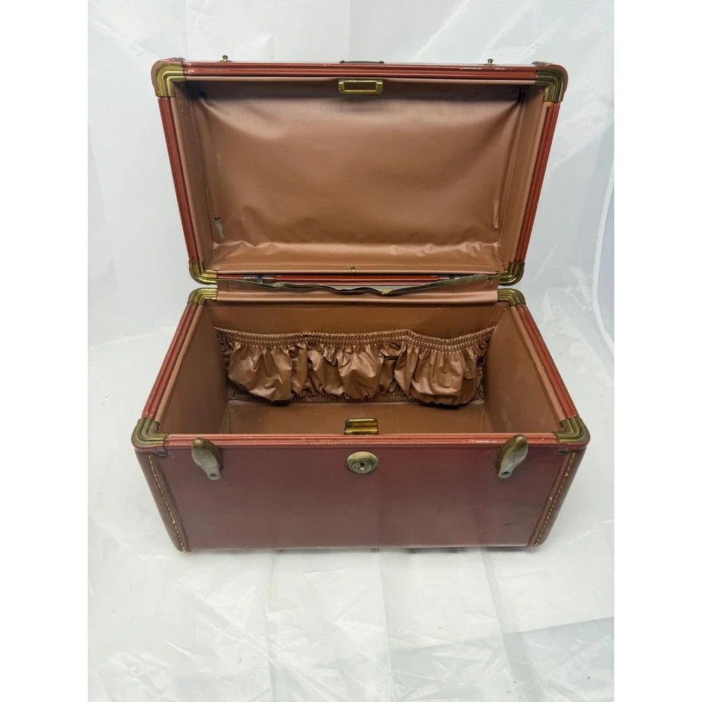 N/A vintage samsonite